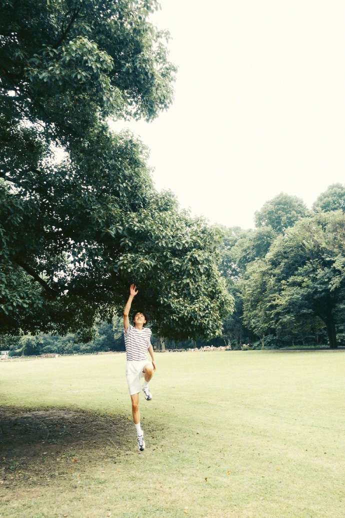 官鸿清新夏日胶片写真图片