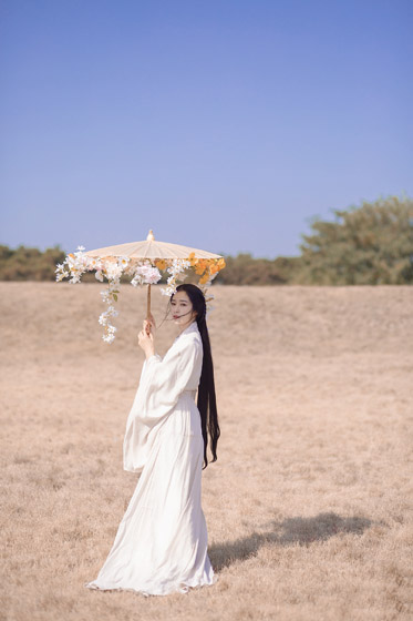 栾蕾英古风仙气飘飘写真照片